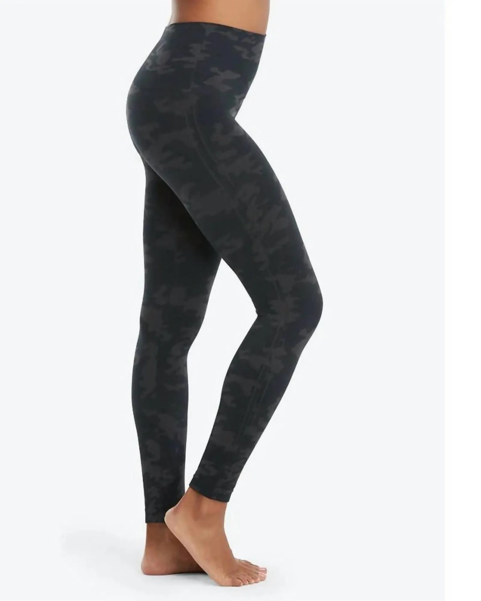 Look At Me Now Leggings in Black Camo | Black Camo